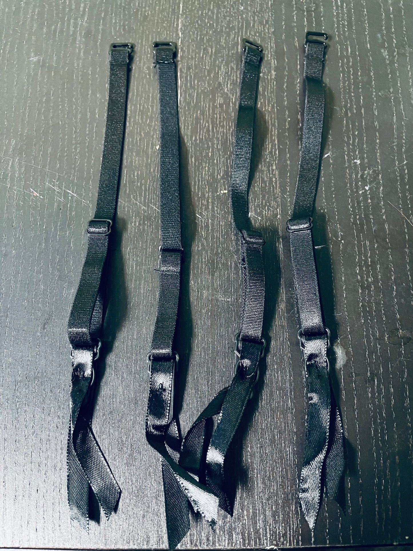 Icollection black garters w/clips